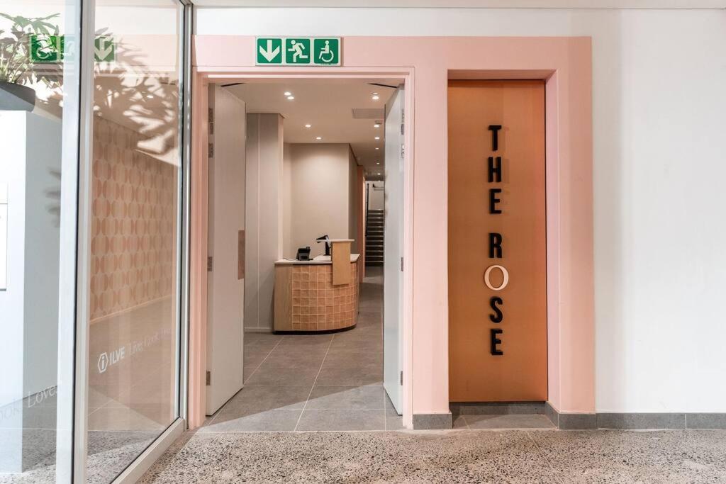 The Rose 604: Central Studio With Rooftop Pool Cape Town Eksteriør bilde